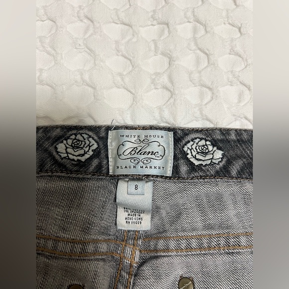 White House Black Market Grey Floral Embroidery Jeans - Picture 4 of 9